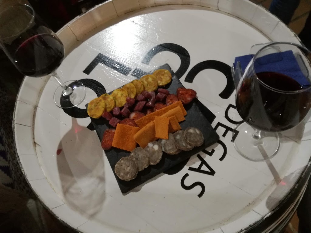Rey de Abastos — Comida y bebida