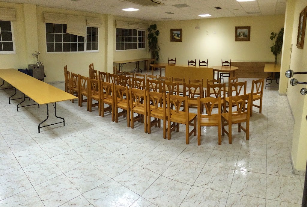 Los Muelles Cafe Bar