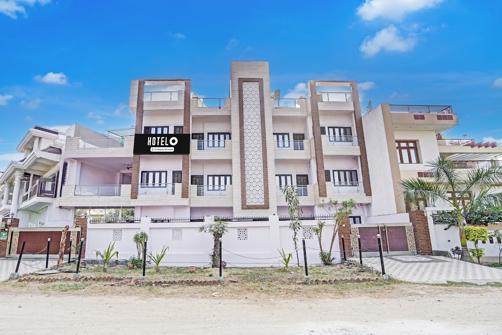 Hotel O Garden View Vrindavan Lucknow