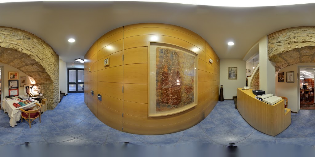 Restaurant La Cisterna — Street View y 360deg
