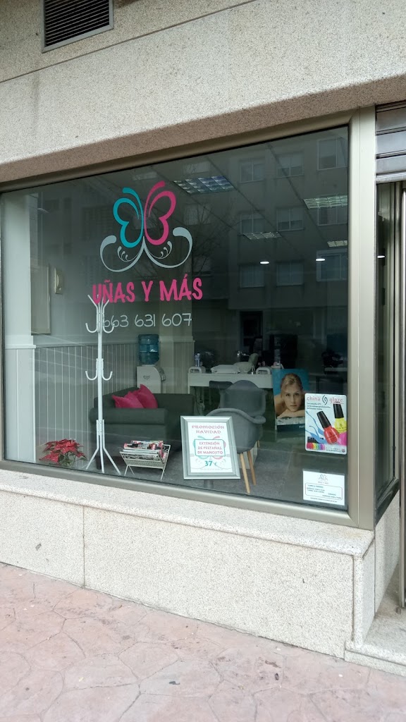 Unas Y Mas — Exterior