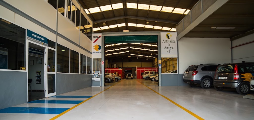 Autotaller la Antigua S.L. — Del propietario