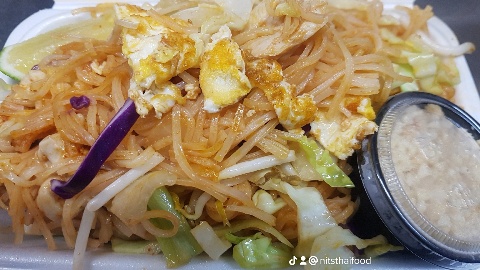 Pad thai