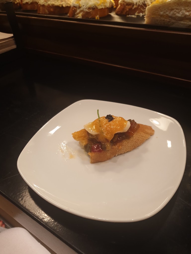 Irrintzi berria — Comida y bebida