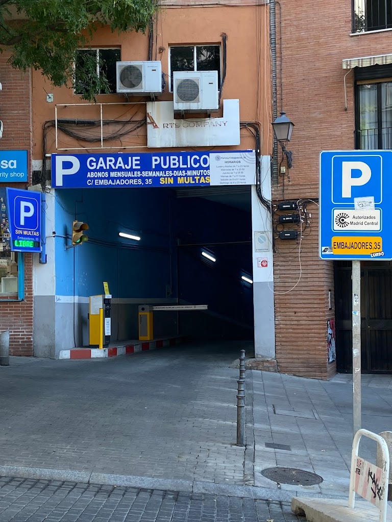Parking Embajadores 35