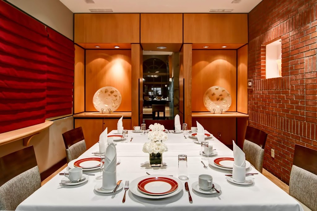 Hemispheres Restaurant & Bistro