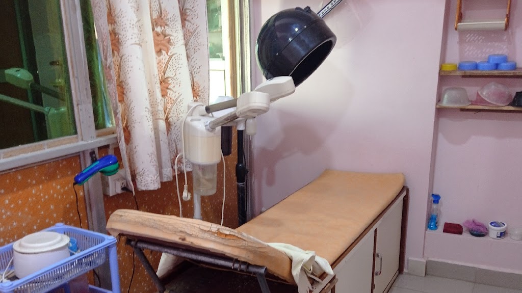 Shrungar Beauty Parlour