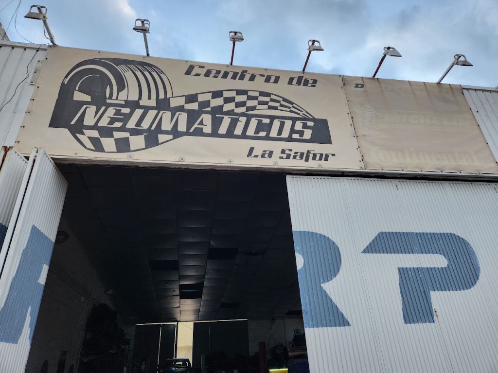Centro De Neumaticos La Safor — Exterior