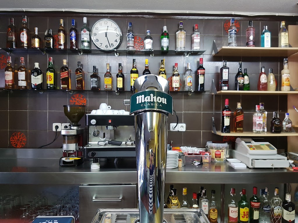 BAR DE LA FUENTE — Bebida alcoholica