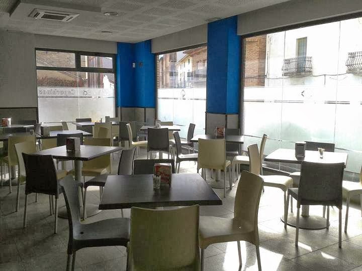 Cafeteria Capuchinos — Ambiente