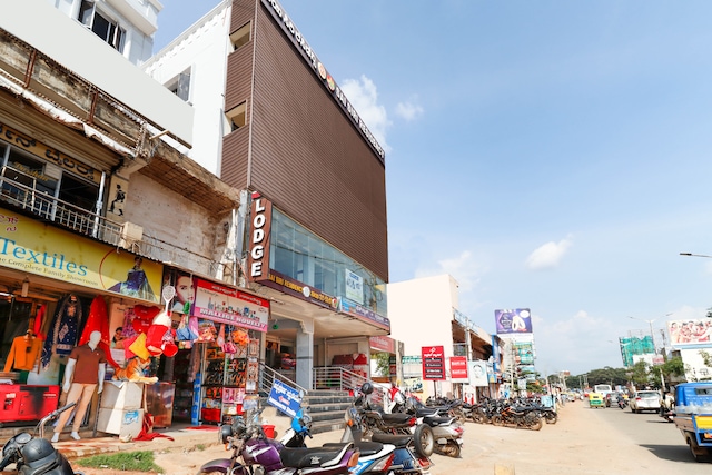 Oyo 62117 Sai Siri Residency