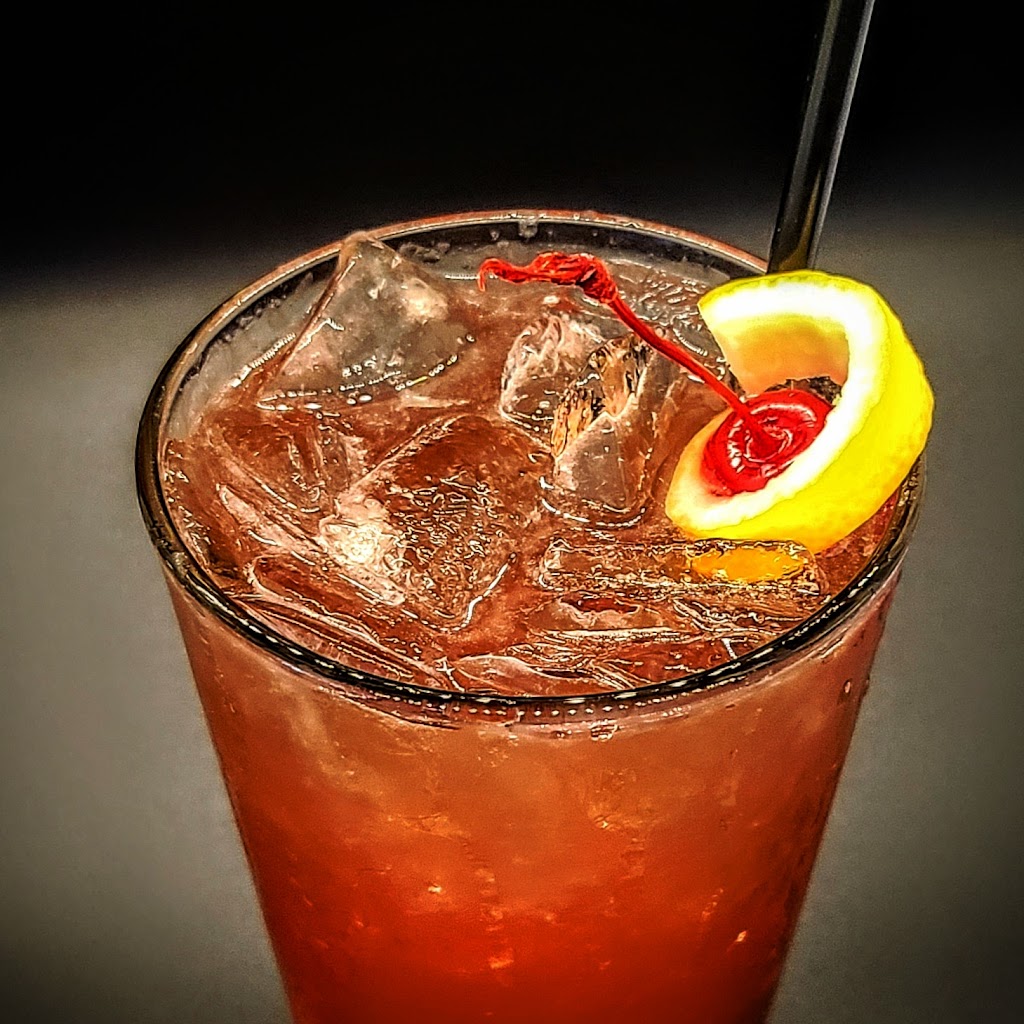  Magellan’s On Main Street