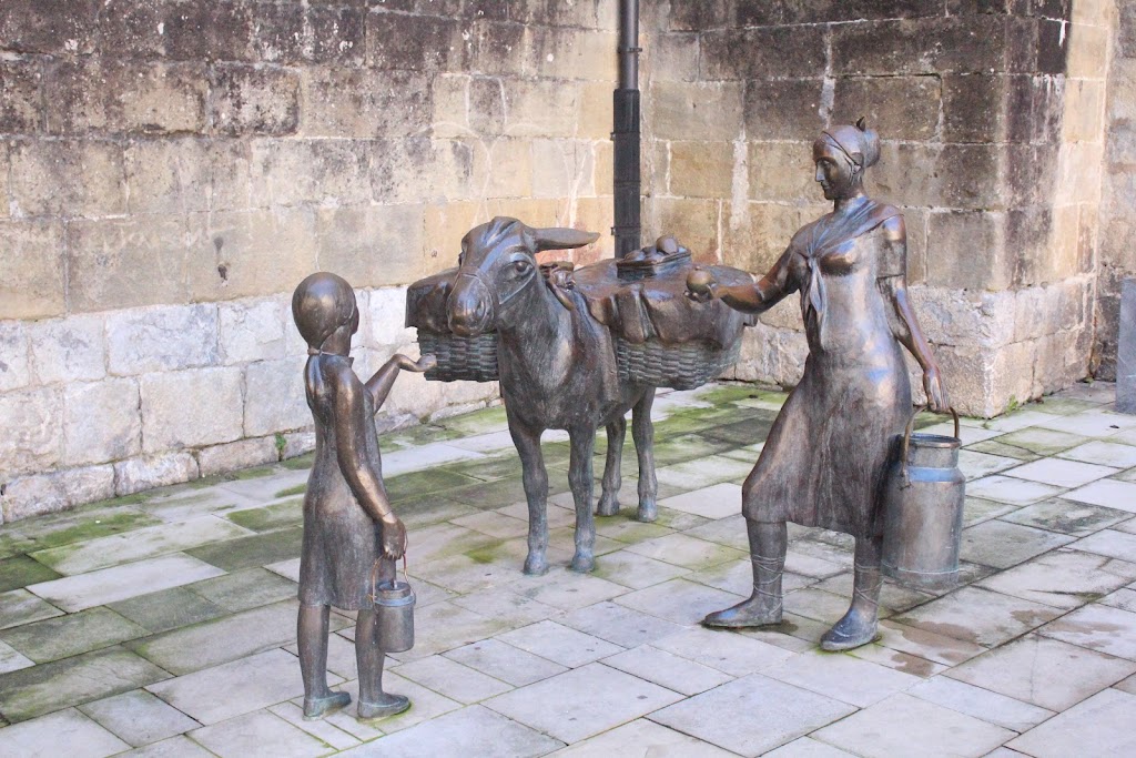 Monumento a La Lechera