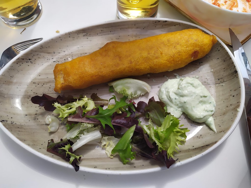Cafeteria PIRANA — Comida y bebida
