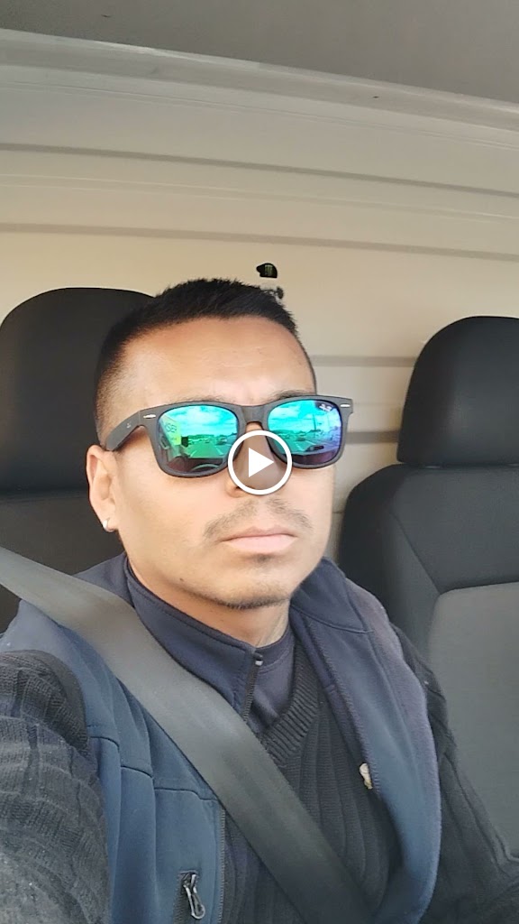 Restaurante Juan — Videos