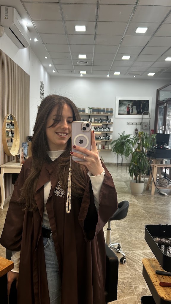 Salon de Autor Sonia Ramos Peluqueria y Estilismo "Secretos del Agua" — Mas recientes