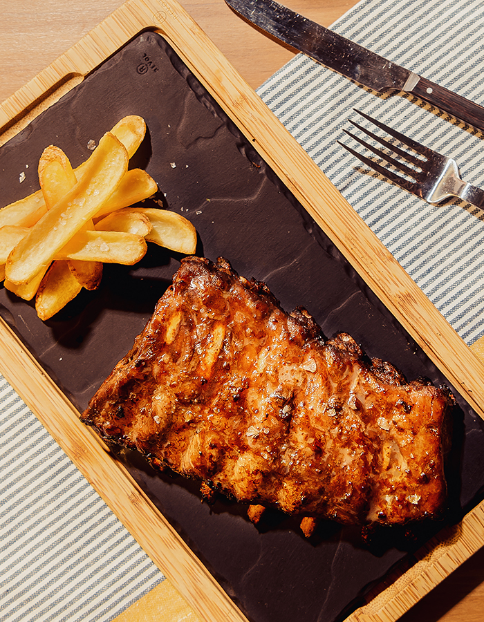 Saona La Canada — Comida y bebida