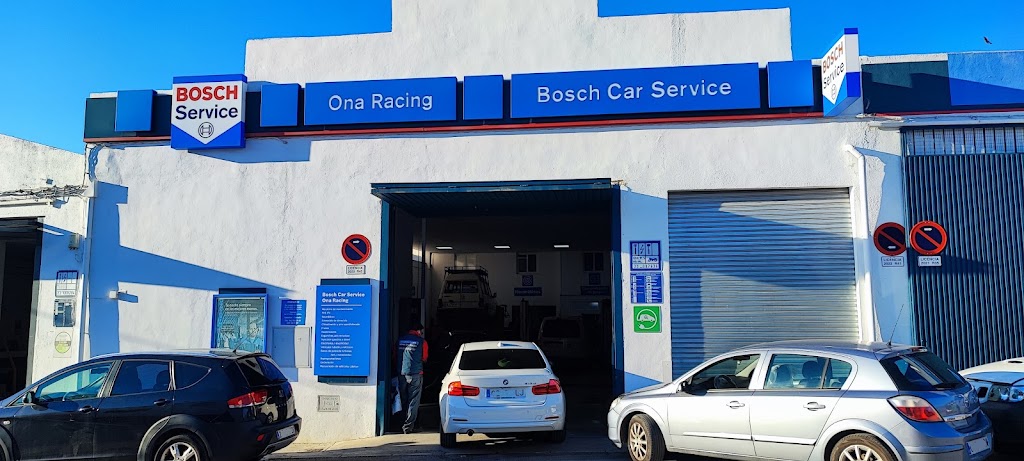 BOSCH CAR SERVICE ONA RACING — Exterior