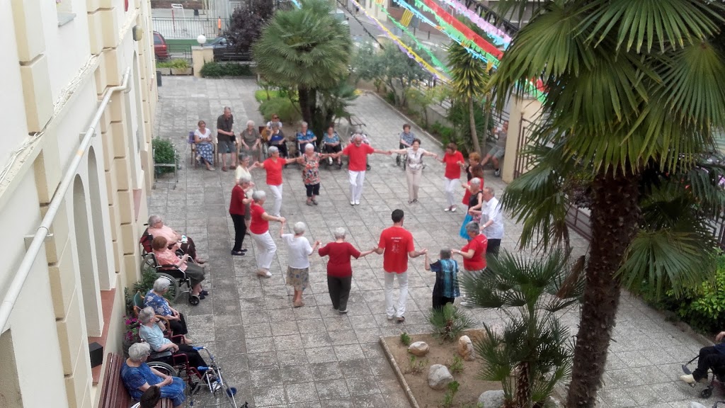 Residencia d'Avis Nostra Senyora de Montserrat — De los visitantes
