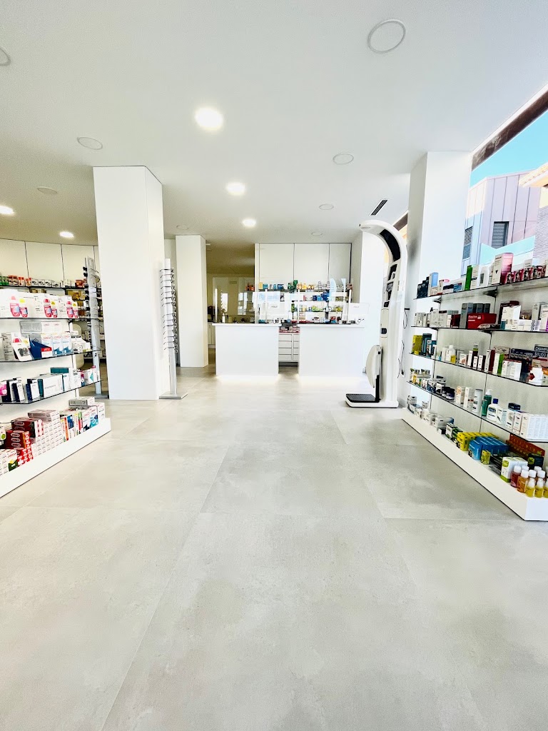 Farmacia El Puntal — Del propietario
