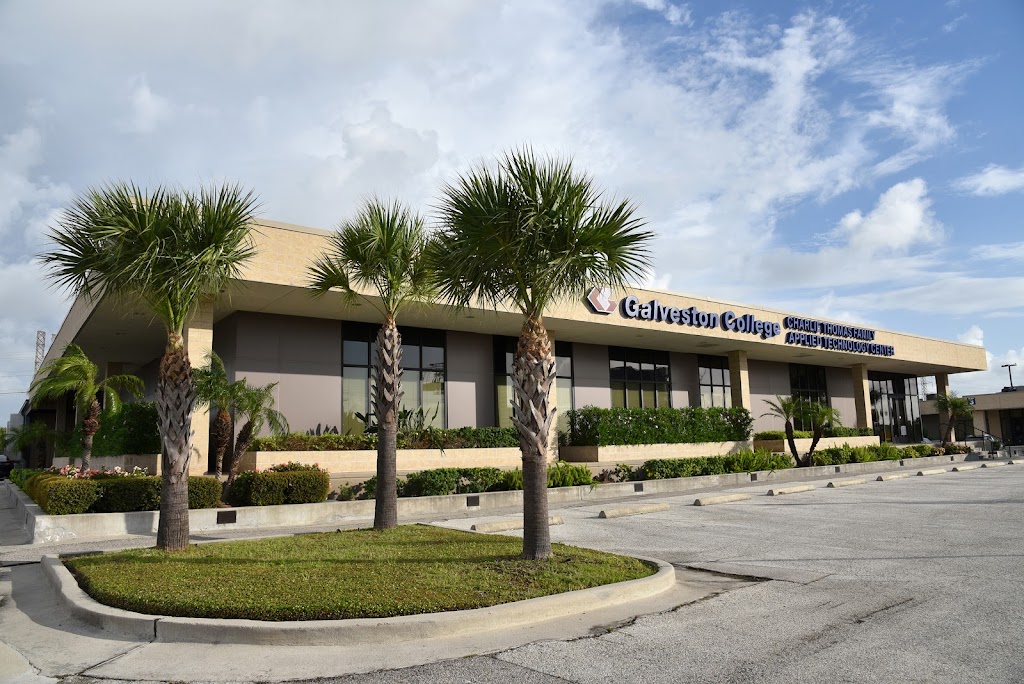 Galveston College Charlie Thomas Family Applied Technology Center