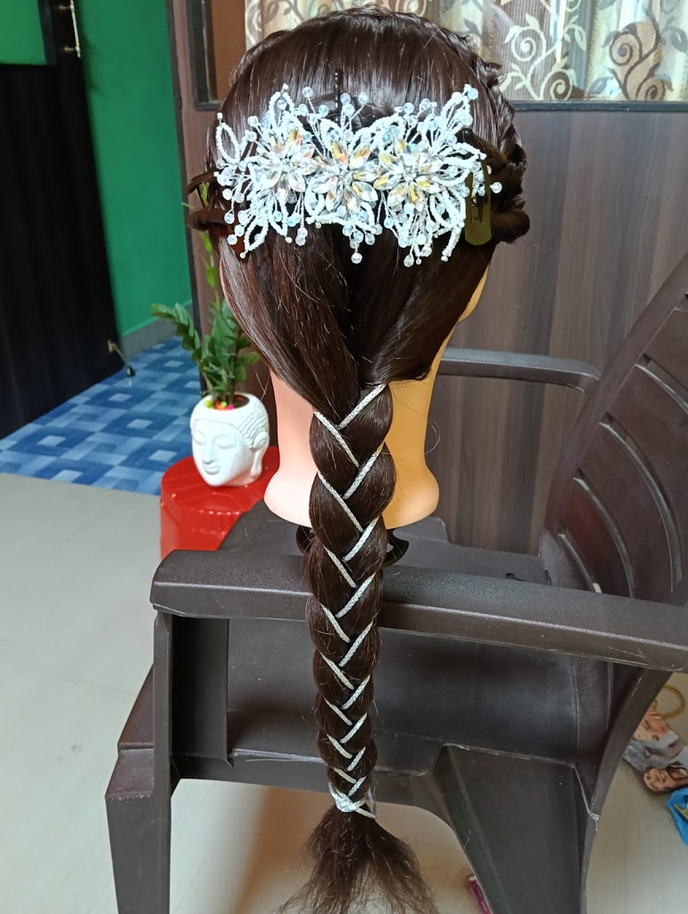 Viva Beauty Salon And Training Institute Vivaa Byuuttii Seluun Mriyu Shikssnnaa Snsth