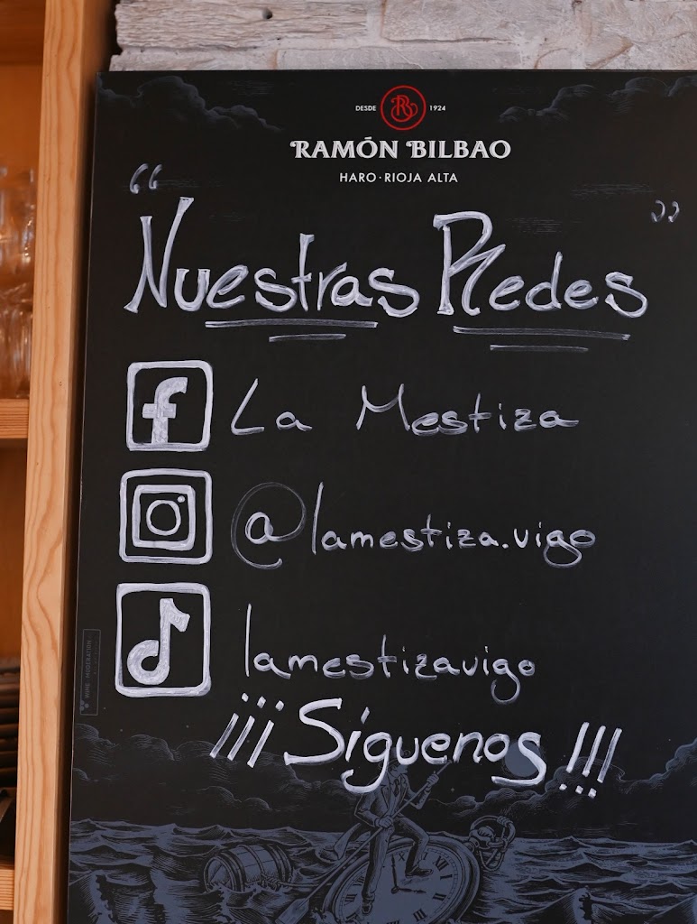 Restaurante La Mestiza Vigo — Carta