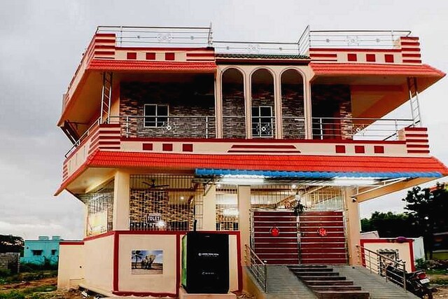 Oyo Flagship 48488 Vrms Residency