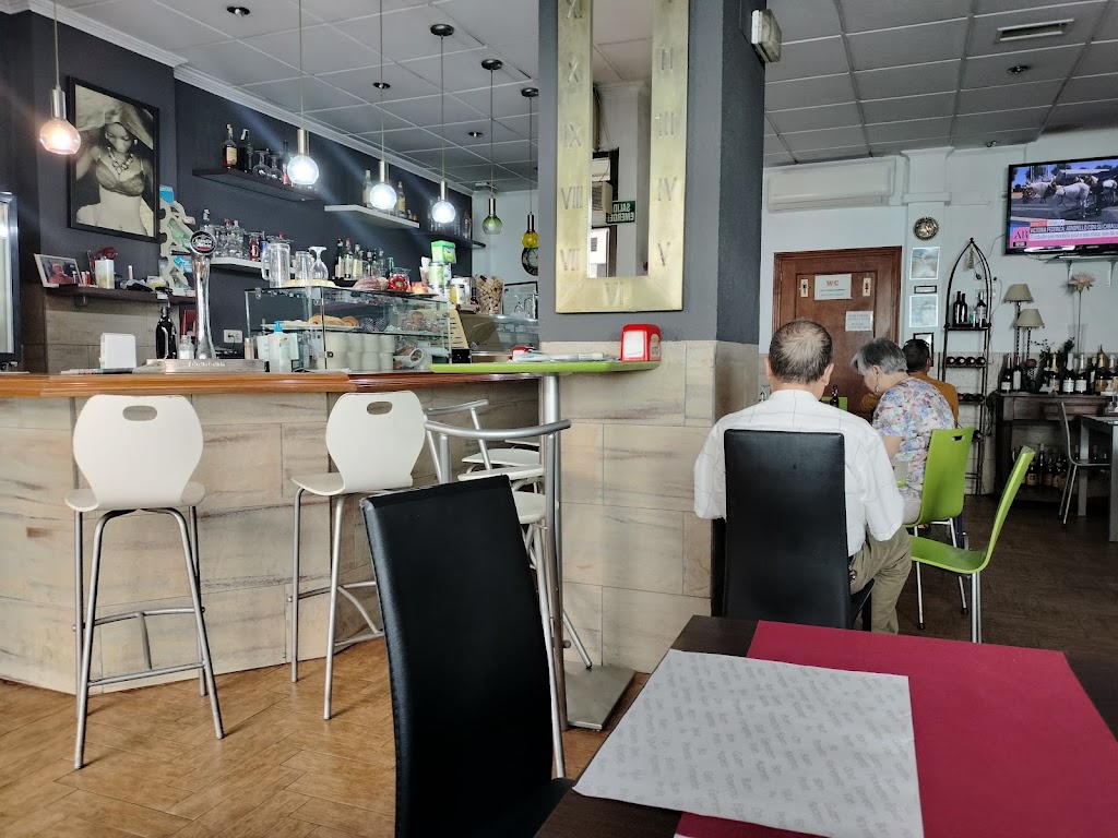 Restaurante La Bella Lola — Ambiente