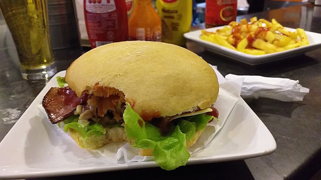 Hamburgueseria Txantxiku, SC — Hamburguesa