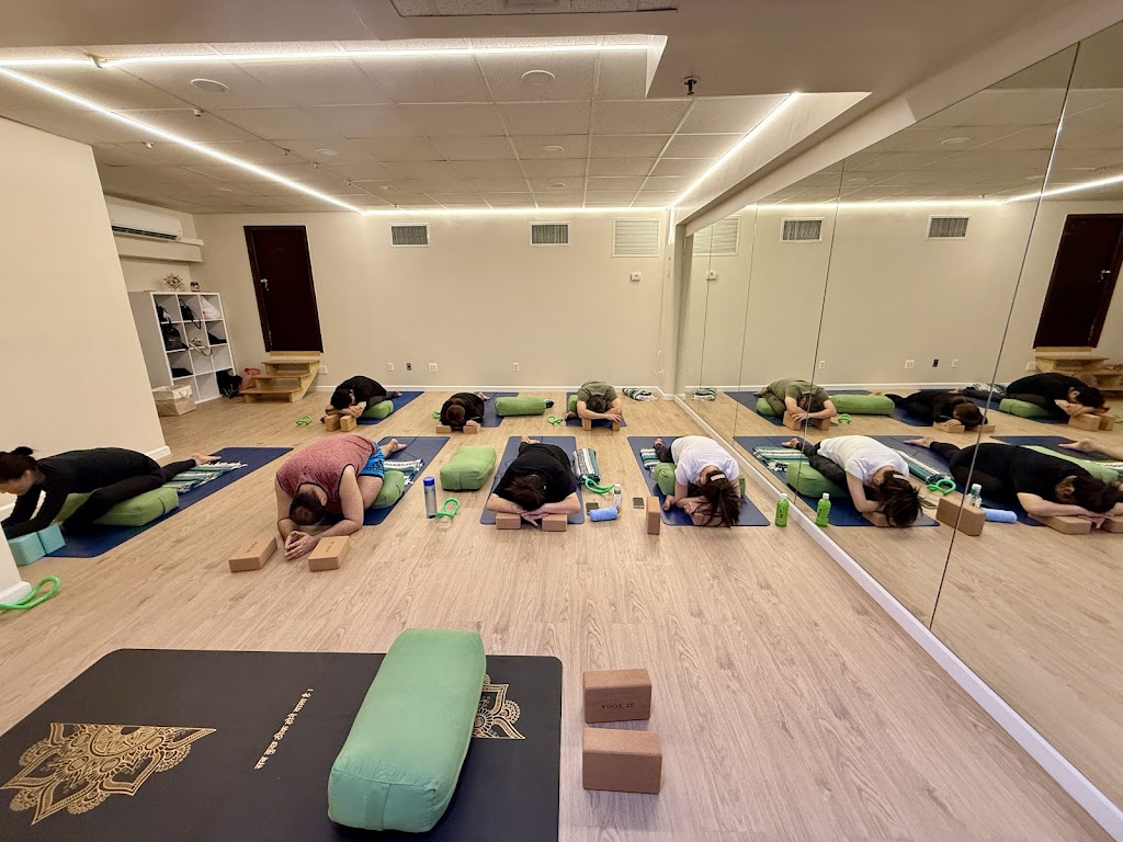  ST Yoga 展境瑜珈