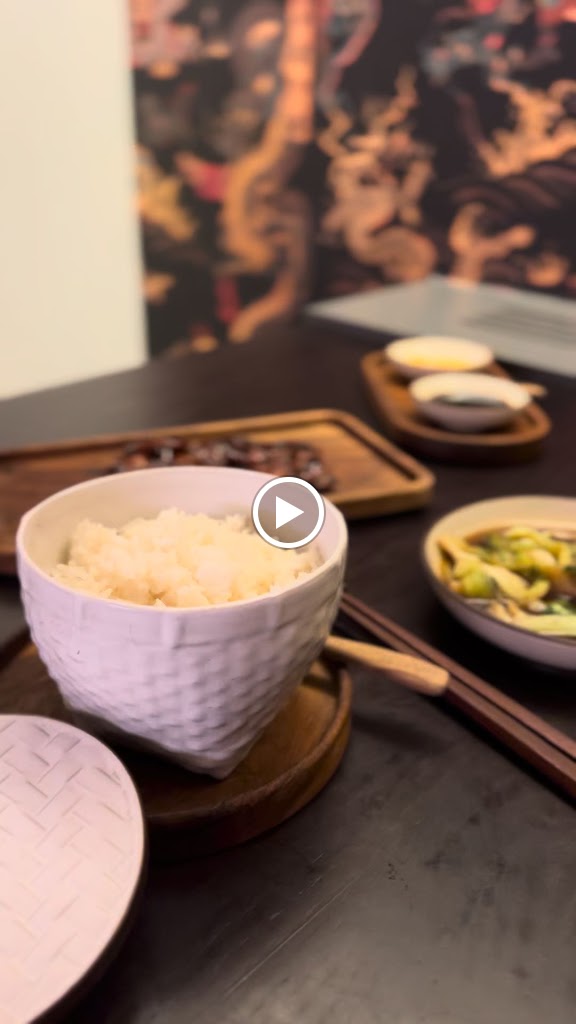 Malaka Restaurant — Videos