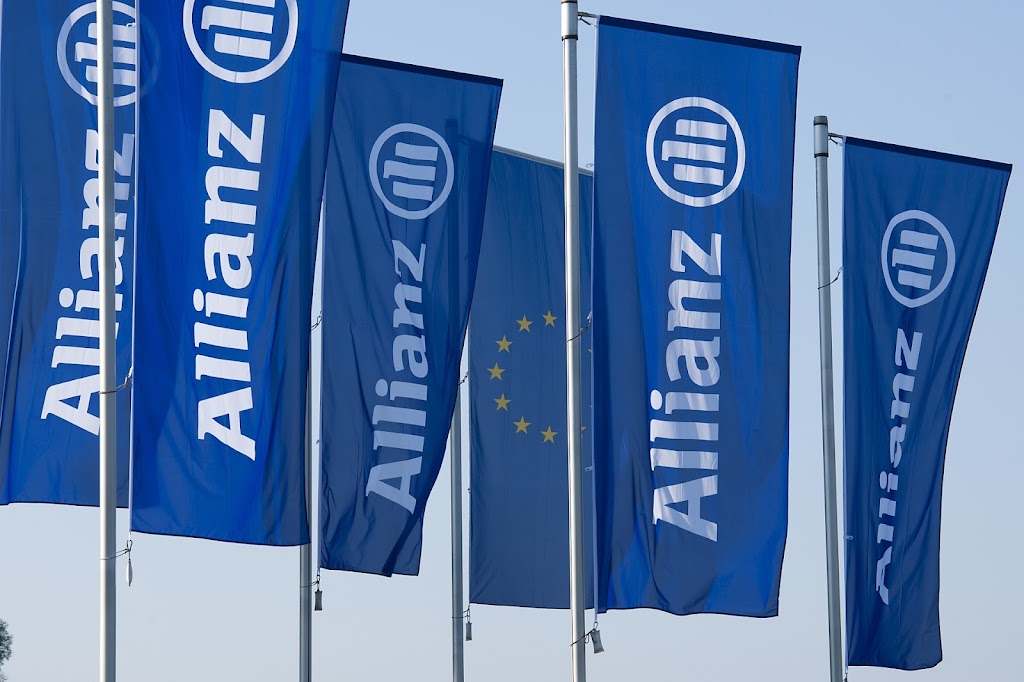 Allianz Seguros - Agencia Bouzada Carril Sl — Del propietario