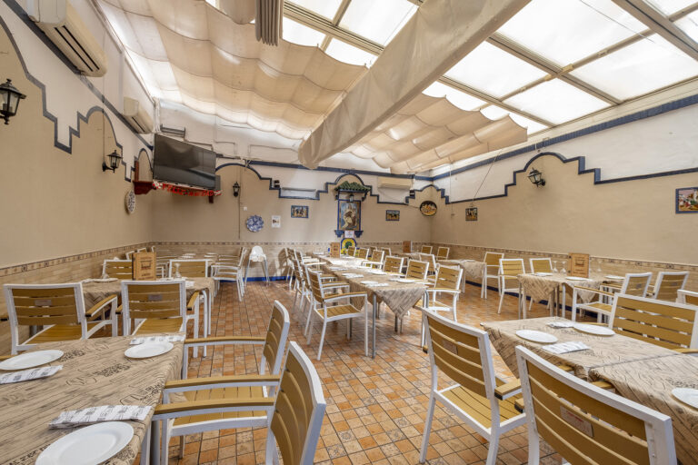 Meson Casa Diego — Ambiente