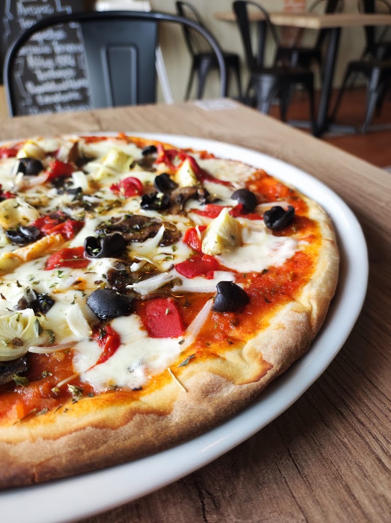 Sukha Gastro-Bar — Pizza