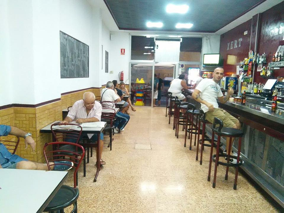 Bar Xert — Ambiente