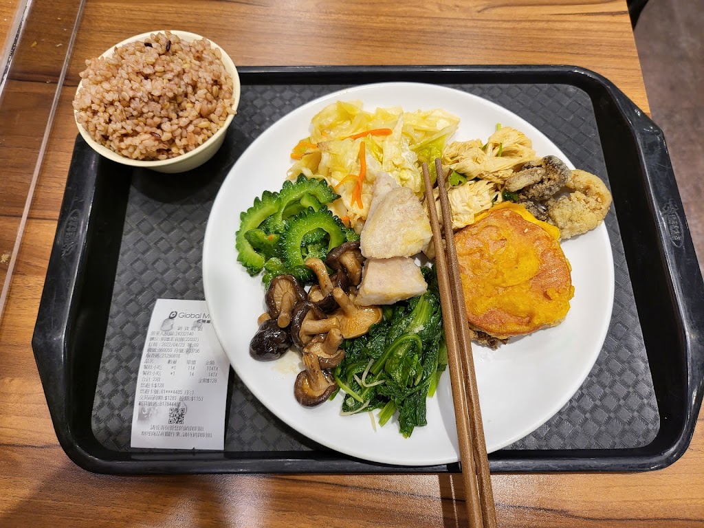 明德素食園MinderVegetarian環球板橋店 的照片