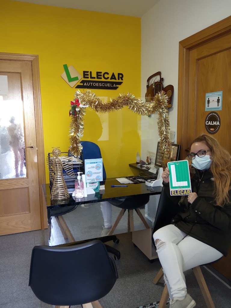 Elecar Autoescuelas S.L — Del propietario