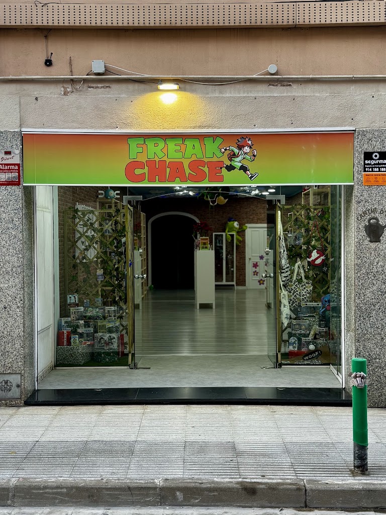 Freak Chase | Funko, Coleccionables, TCG y Merchandising