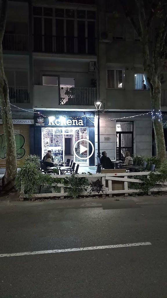 Bar/restaurante Kchena — Videos
