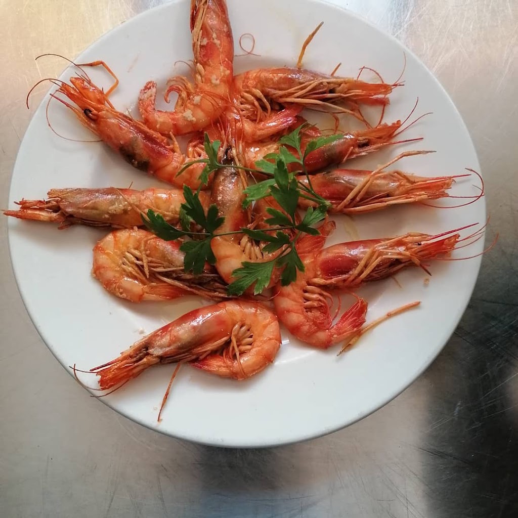 Casa de Colonies Sant Carles de la Rapita — Comida y bebida