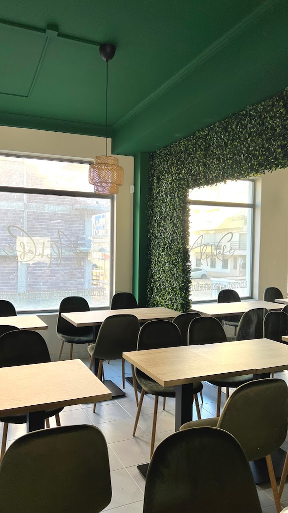 Alpha Cafe - Brunch & Burger