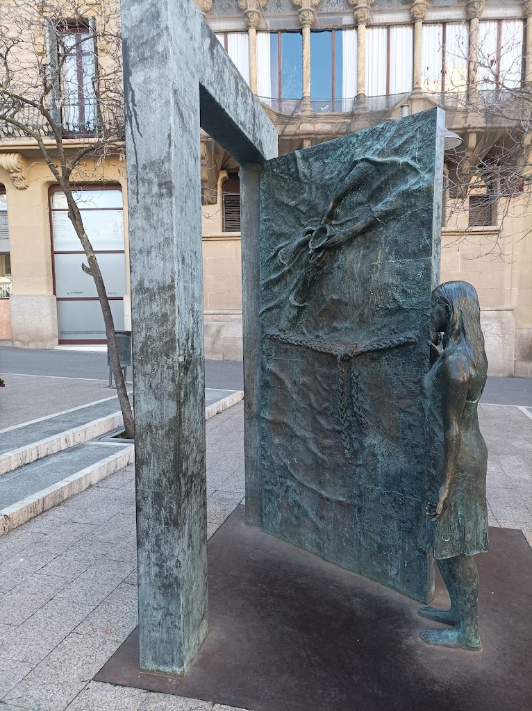 la puerta que se abre