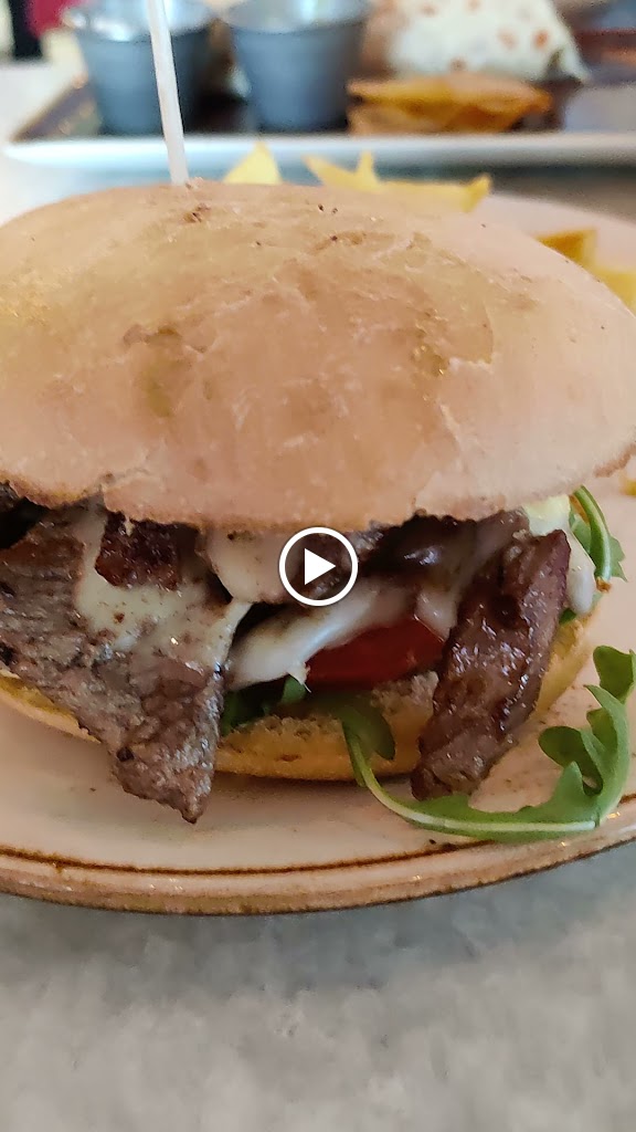 Cafeteria - San Sebastian de los Reyes - The Chatter Cafe — Videos