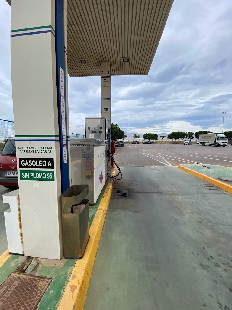 S.A.T. Costa De Nijar — Surtidor de combustible