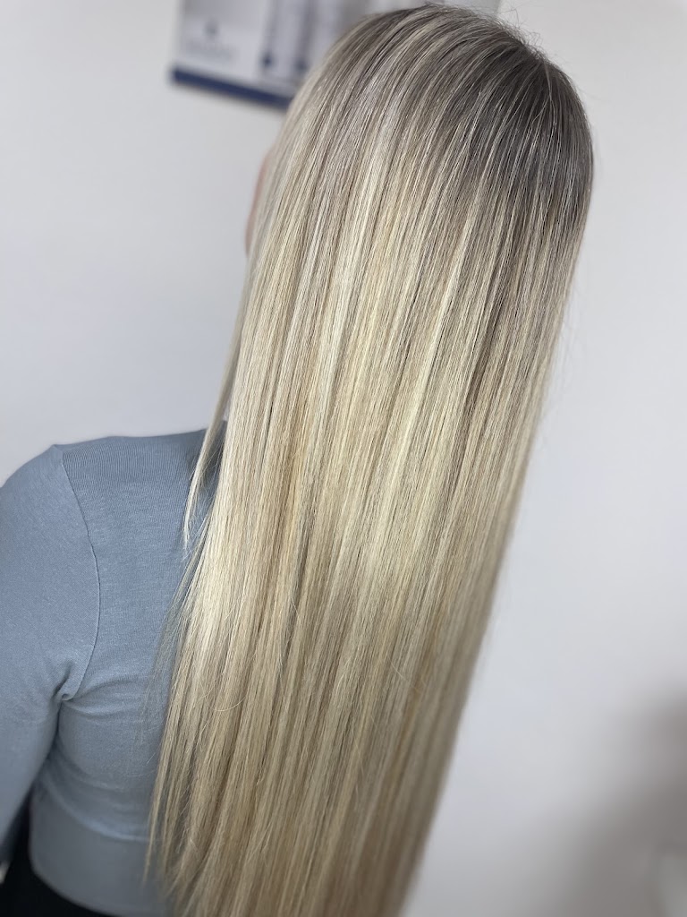 Salon de belleza Maria Alcazar — Peinado