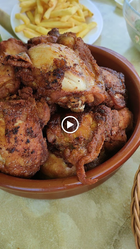 Bar Restaurante Otelo — Videos