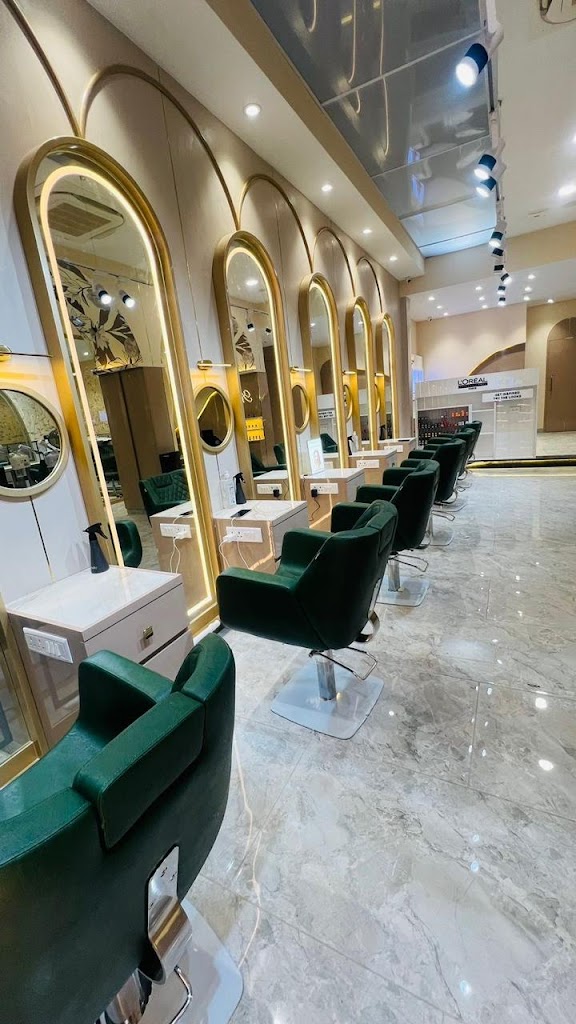 Cut Style Salon Sohna Sector 33