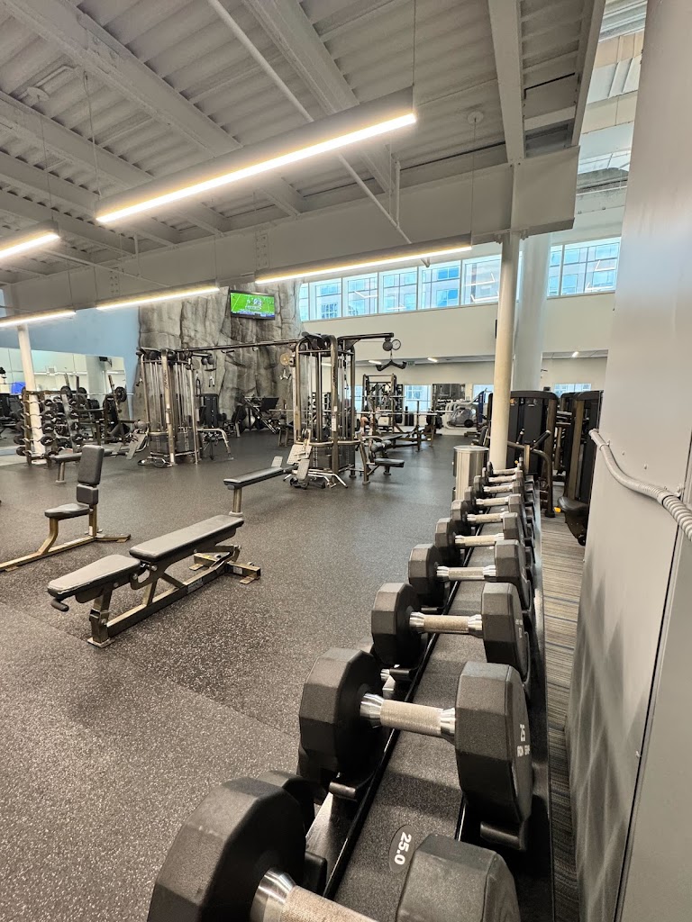  Southeast Financial Center Fitness Center (Powered by Kinema Fitness)