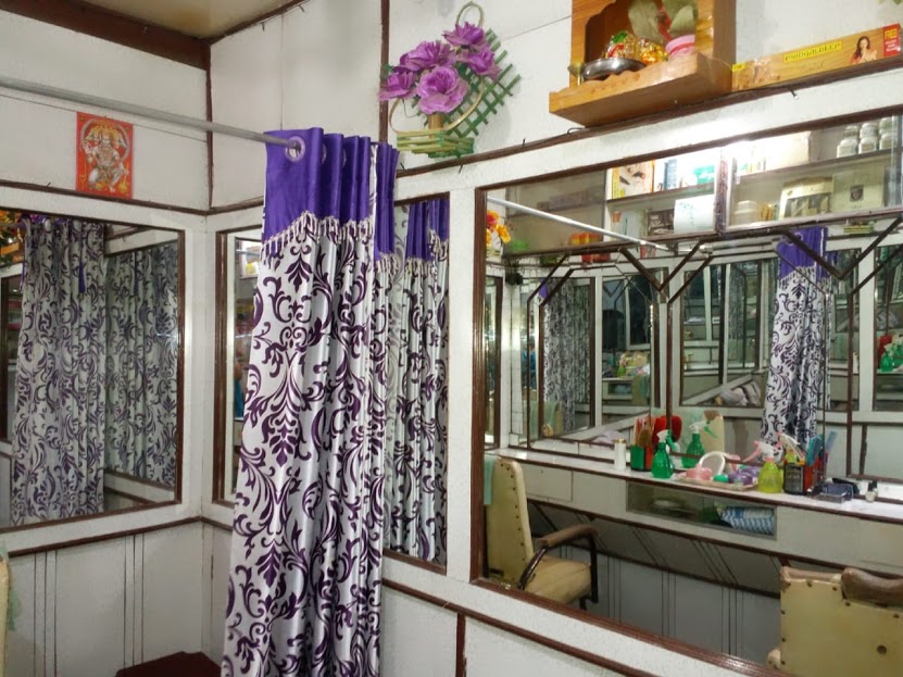Chanda Beauty Parlour